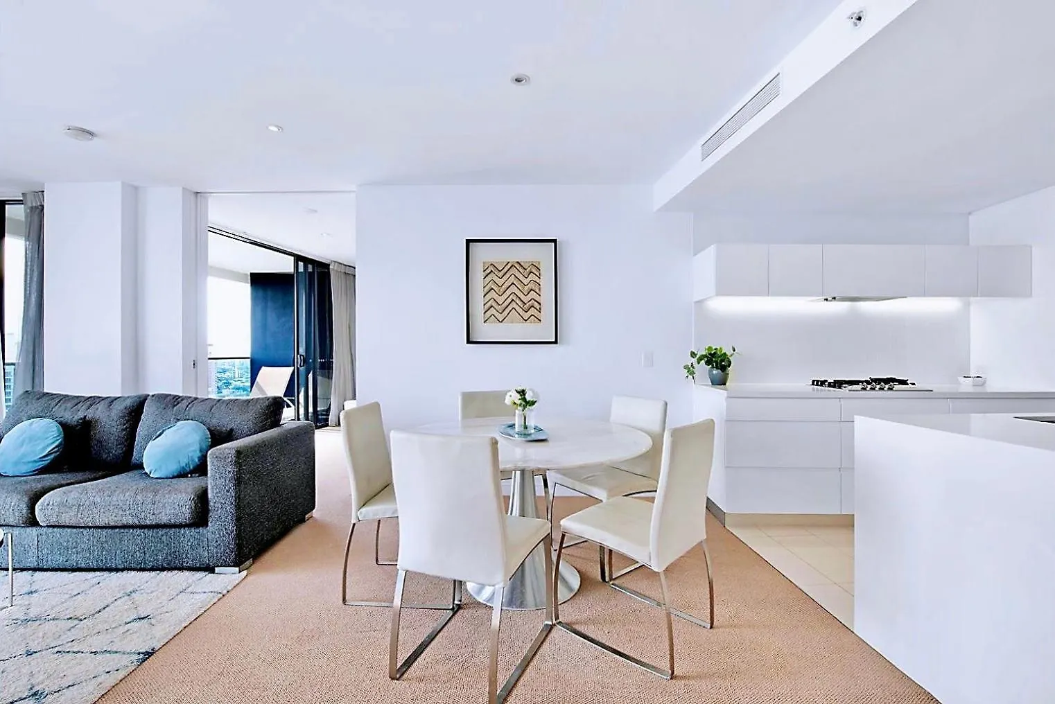 Luxury S Casino Residences Broadbeach - Holiday Paradise Gold Coast Apartment