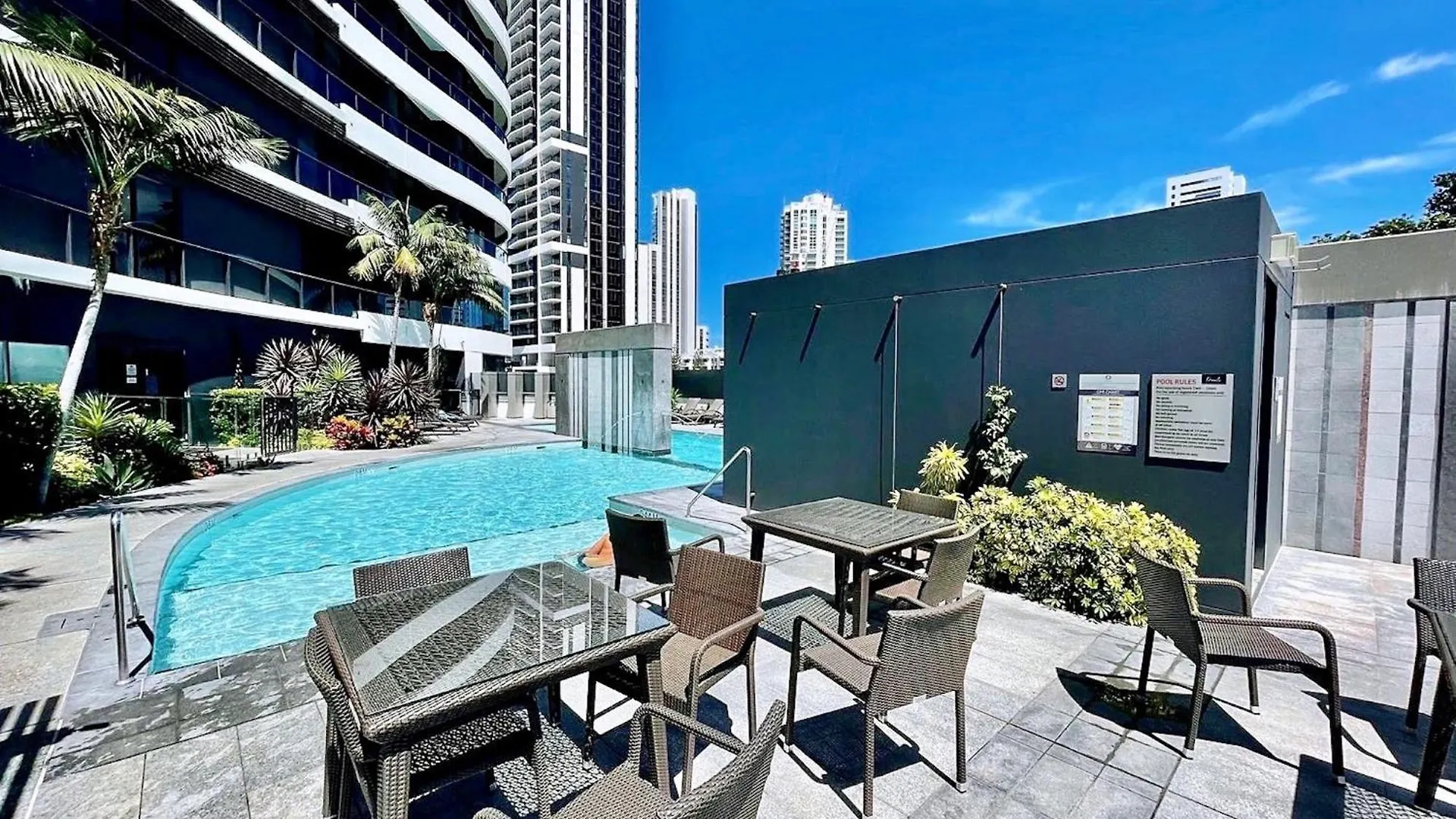 Luxury S Casino Residences Broadbeach - Holiday Paradise Gold Coast 0*,